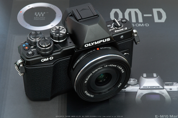 カメラOLYMPUS OM-D E-M10 MarkⅡ