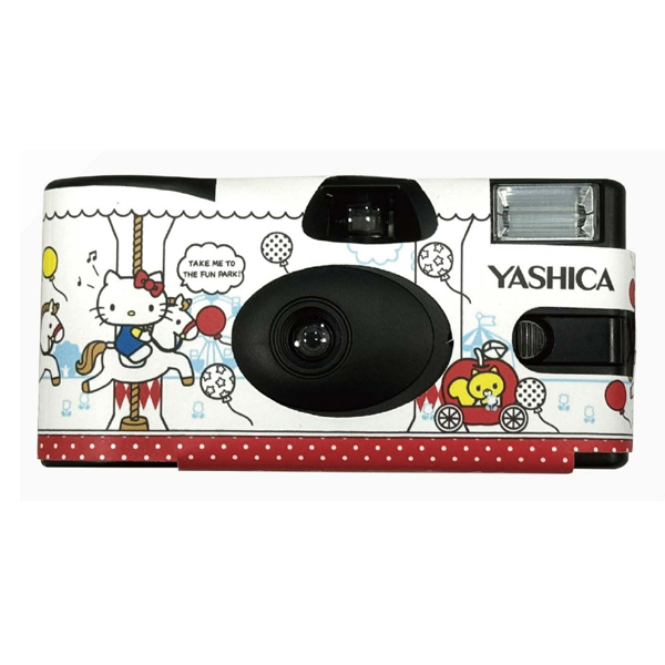 ヤシカ Single Use Film Camera / Hello Kitty Playgound / YASHICA YAS-SC140S-K3 / 27枚撮り [使い切りフィルムカメラ]