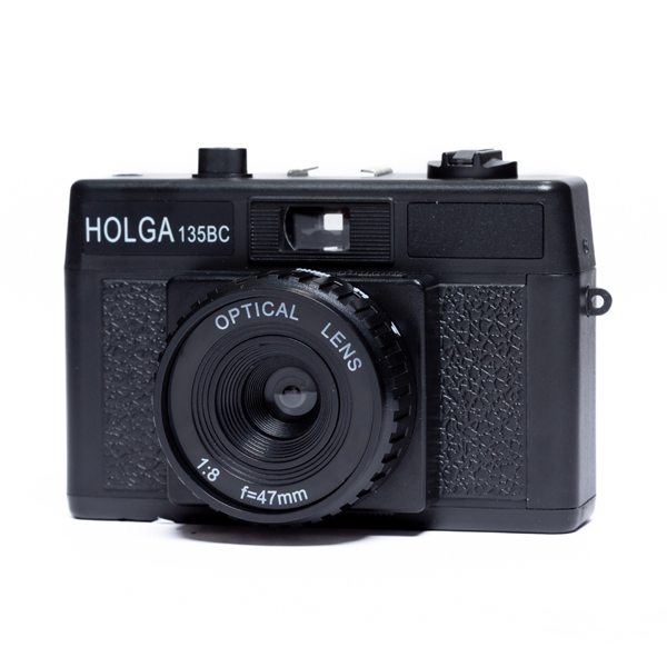 ホルガ 135BC / ブラック / H-135BC-BK / HOLGA / [フィルムカメラ]｜カメラのことなら八百富写真機店