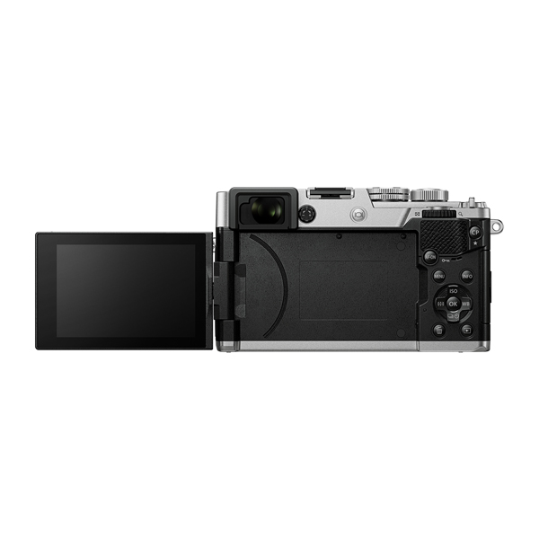 《新製品予約》 OM SYSTEM PEN / 14-42mm F3.5-5.6 III レンズキット / シルバー / ミラーレス一眼カメラ